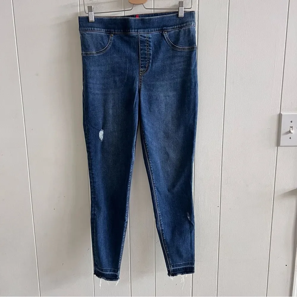 SPANX Distressed Ankle Skinny Jeans‎ in Medium Wash